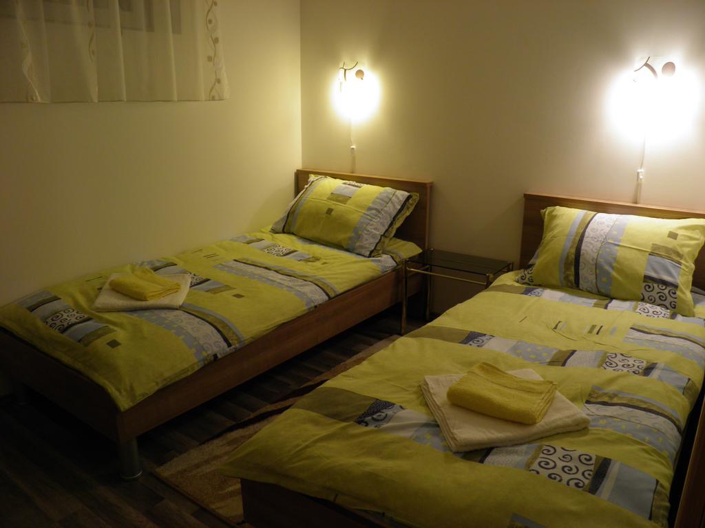 Apartman Marko โอกูลิน ภายนอก รูปภาพ
